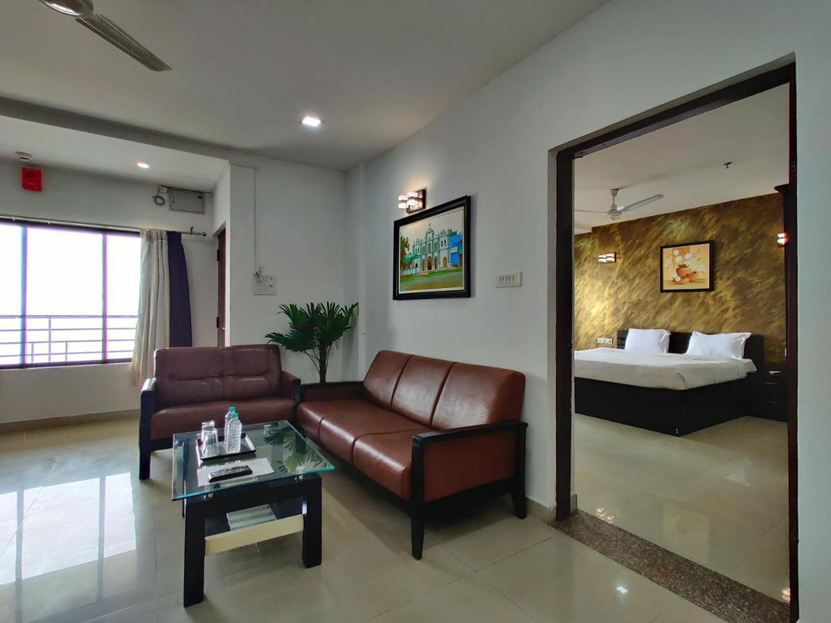 Golden Chariot Hotel Daman Luaran gambar